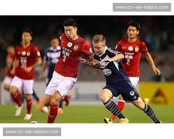 巅峰对决，谁主沉浮？恒大vs上港亚冠直播，邀你见证中国足球的荣耀时刻！